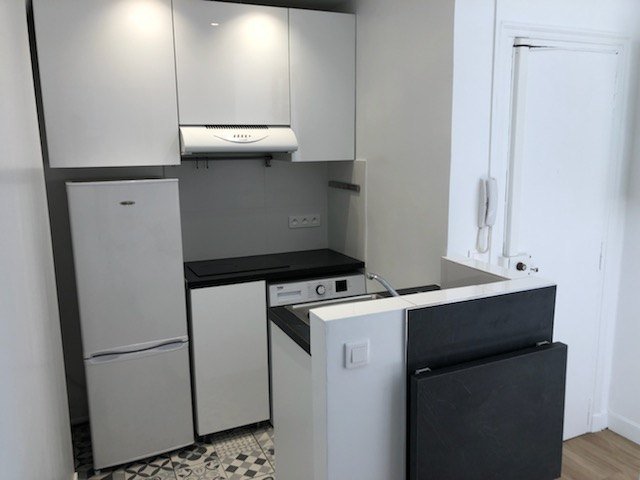 Vente Appartement  2 pices - 32.74m 75009 Paris