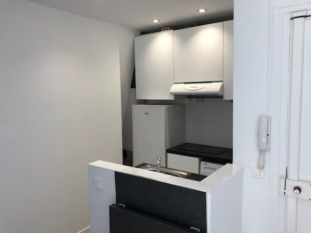 Vente Appartement  2 pices - 32.74m 75009 Paris