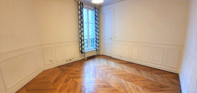 Location Appartement  2 pièces - 37.97m² 75008 Paris