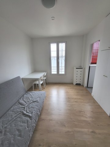 Location Appartement  1 pièce (studio) - 20m² 92600 Asnieres Sur Seine