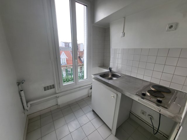 Location Appartement  2 pièces - 32m² 92600 Asnieres Sur Seine