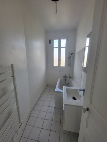 Location Appartement  2 pices - 32m 92600 Asnieres Sur Seine
