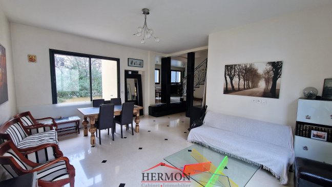 Vente Maison  8 pices - 197m 92600 Asnieres-sur-seine