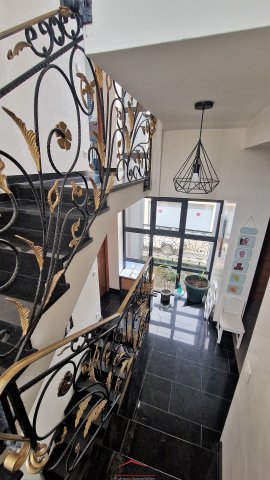 Vente Maison  8 pices - 197m 92600 Asnieres-sur-seine