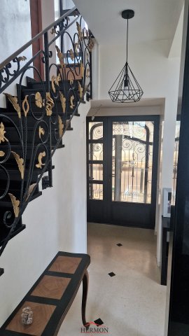 Vente Maison  8 pices - 197m 92600 Asnieres-sur-seine