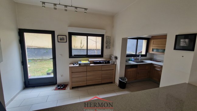 Vente Maison  8 pices - 197m 92600 Asnieres-sur-seine