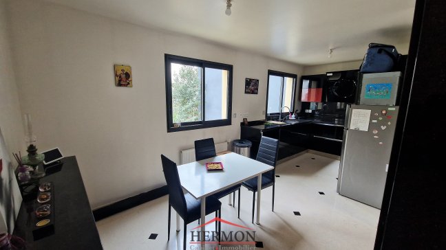 Vente Maison  8 pices - 197m 92600 Asnieres-sur-seine