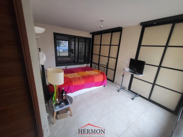 Vente Maison  8 pices - 197m 92600 Asnieres-sur-seine