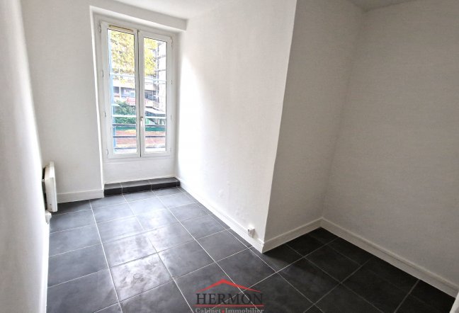 Vente Appartement  2 pices - 26.06m 92110 Clichy