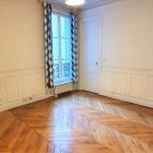 Location appartement Paris 75008
